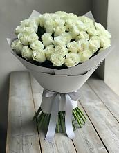 Букет 35 Белых роз в Гулькевичах