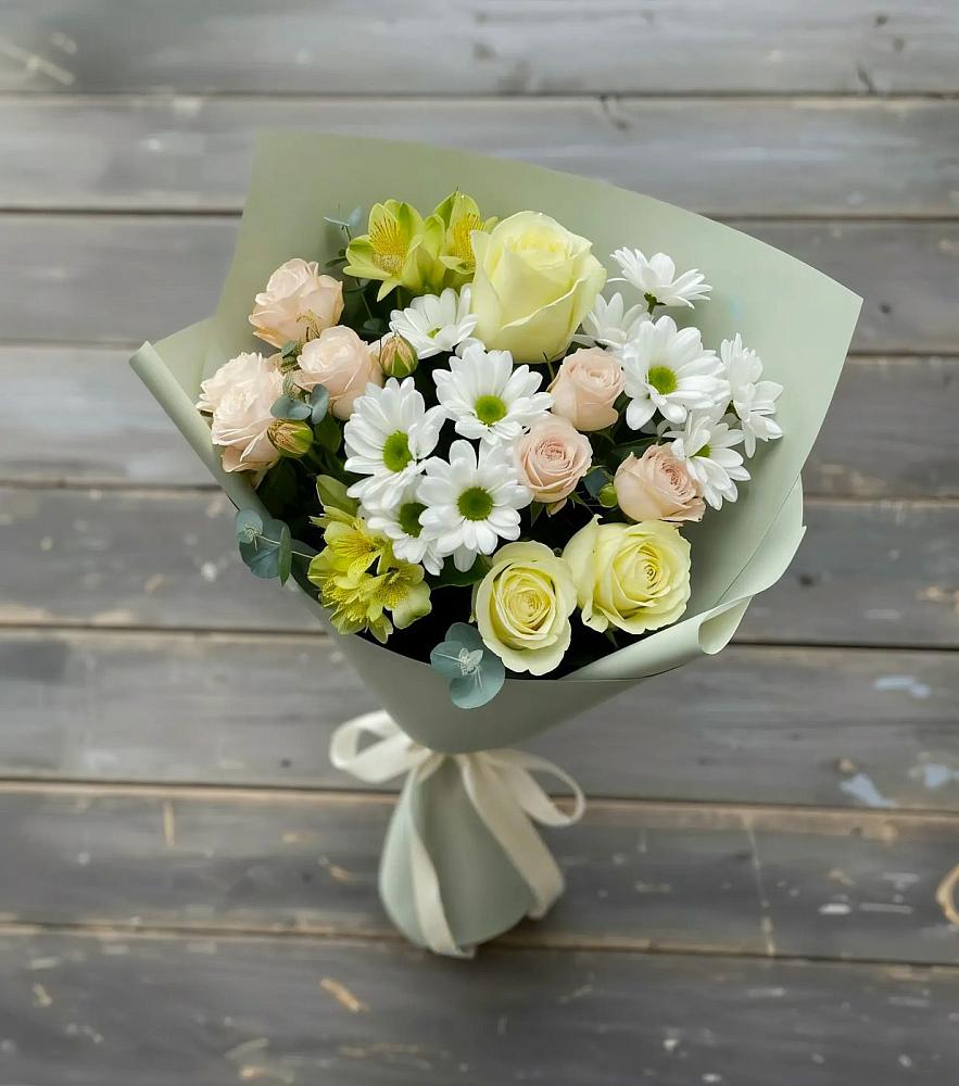 Букет цветов из: Альстромерии, Розы и Хризантемы в Гулькевичах