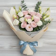 Букет цветов из:  Лизиантусы #REPLACE_PRED# Гулькевичах