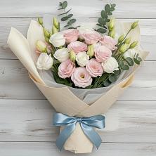 Букет цветов из:  Лизиантусы в Гулькевичах