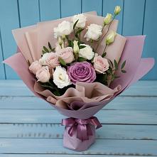 Букет цветов из:  Розы и Лизиантусы #REPLACE_PRED# Гулькевичах