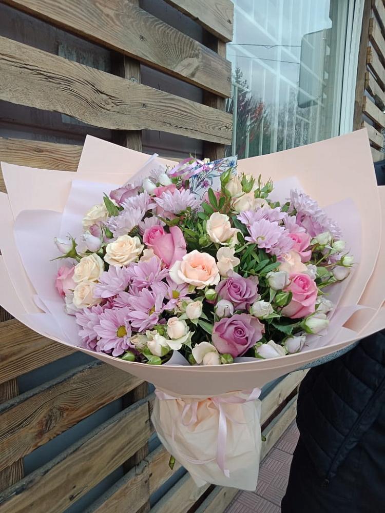 Букет цветов из: Розы и Хризантемы в Гулькевичах