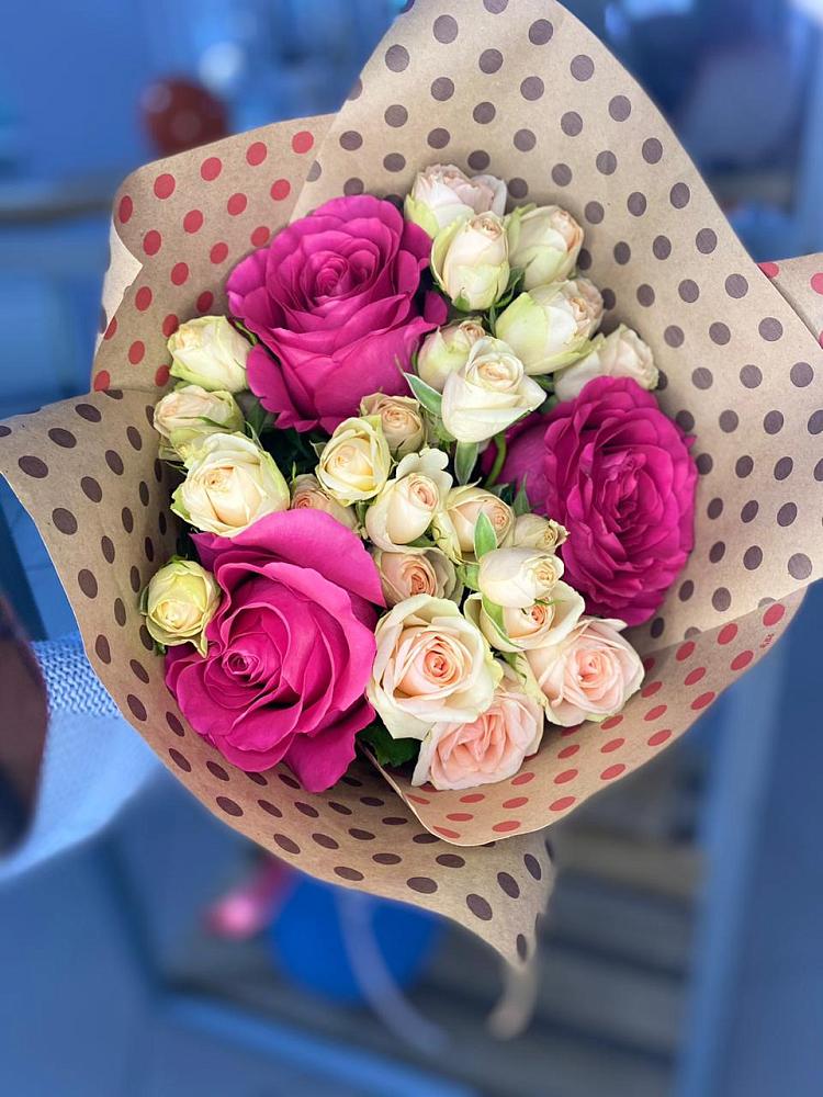 Букет цветов из: Розы в Гулькевичах