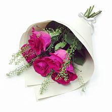 Букет цветов из:  Розы в Гулькевичах