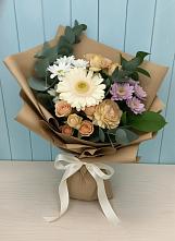 Букет цветов из:  Герберы и Хризантемы в Гулькевичах