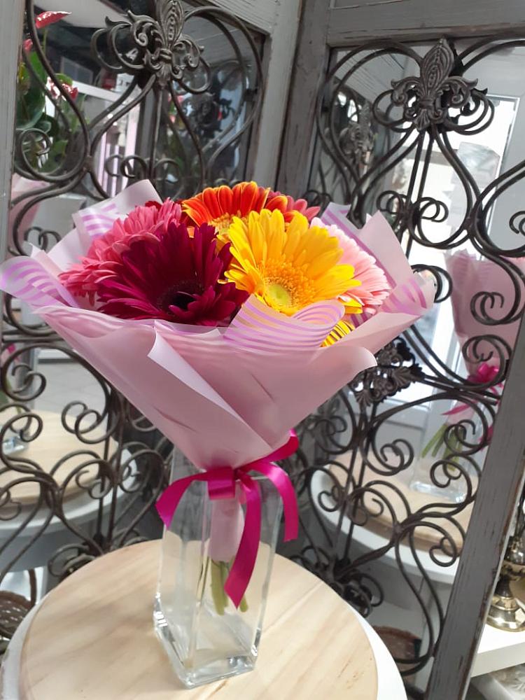 Букет цветов из: Герберы в Гулькевичах