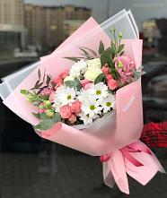 Букет цветов из:  Розы, Лизиантусы и Хризантемы в Гулькевичах