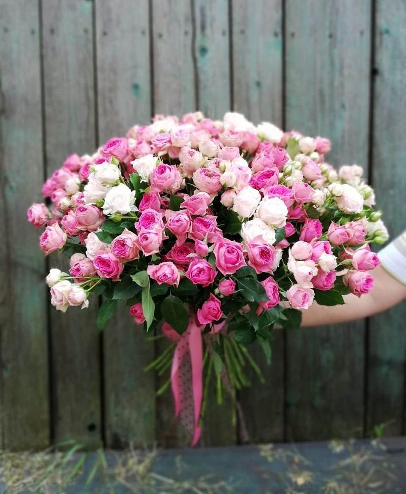 Букет Розовые кустовые розы Натали и Лав Лидия в Гулькевичах