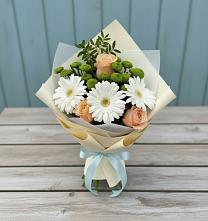 Букет цветов из:  Герберы, Розы и Хризантемы в Гулькевичах