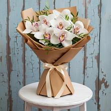 Букет цветов из:  Орхидеи и Розы #REPLACE_PRED# Гулькевичах